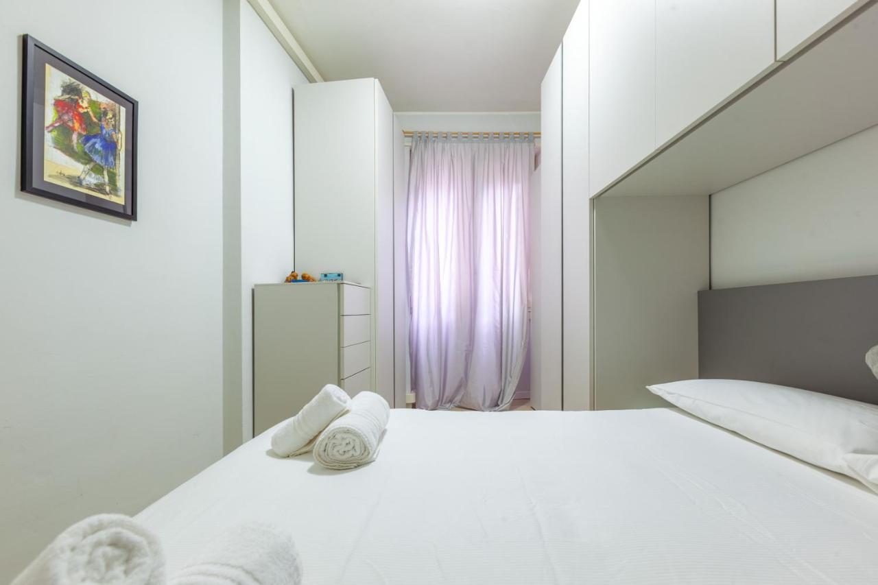 Darsena Navigli Apt - 800 M Far From P.Ta Genova M2 Apartamento Milão Exterior foto